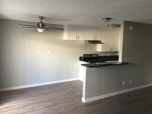 2nd image of 9954 Ramona St