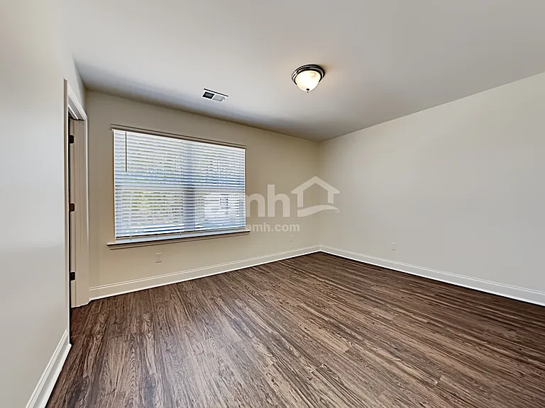 149 Blackstone Dr — Photo 14