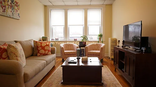 170 Kelton St Photo 1