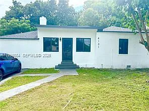 4131 NW 11th Pl Photo 1