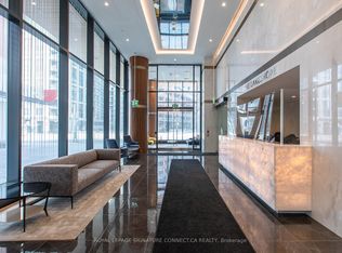 19 Bathurst St W #716, Toronto, ON M5V 0R9