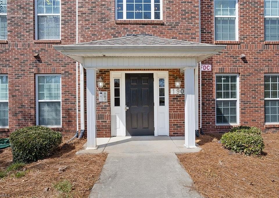 1st image of 190 Shallowford Reserve Dr Unit 104