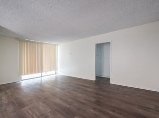 17463 Vanowen St APT 1, Van Nuys, CA 91406