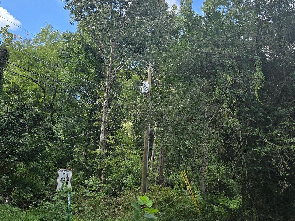 1st image of 4408 Thetford Rd #8