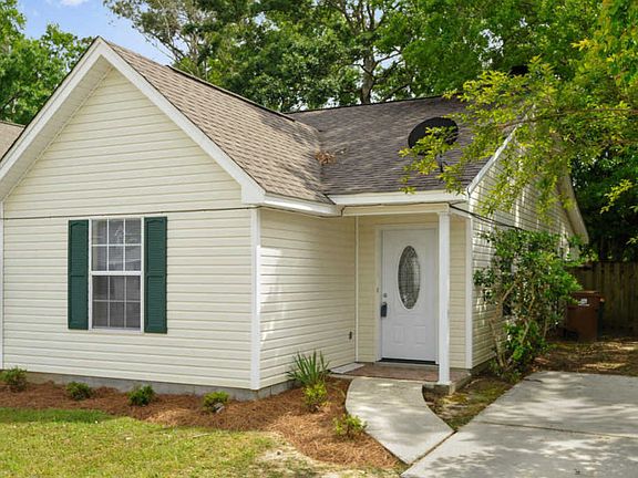 2nd image of 4622 Laurelwood Dr