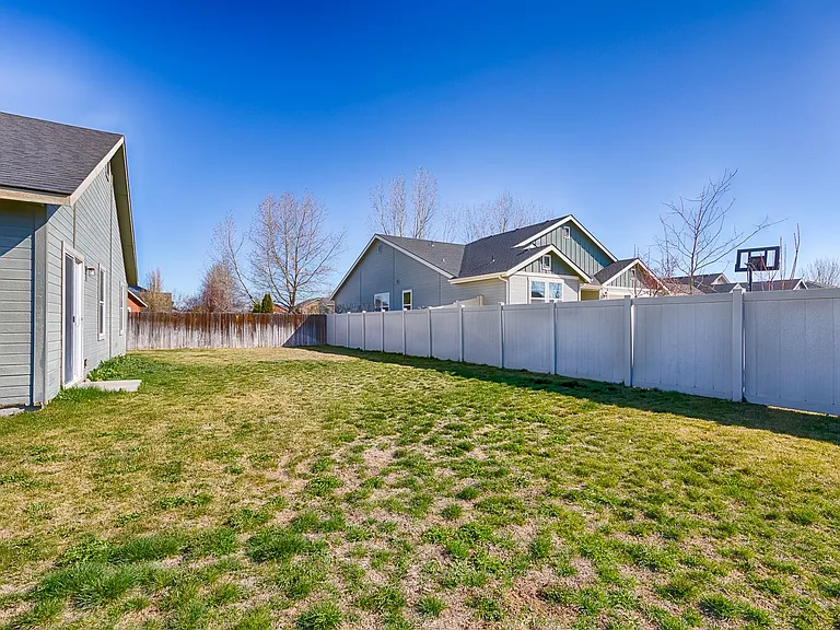 1052 N Star Bright Ln — Photo 27