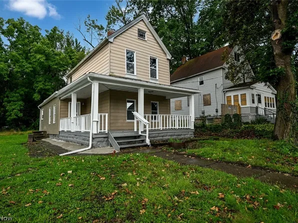 906 E Buchtel Ave, Akron, OH 44305