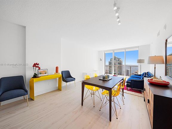 5th image of 325 S Biscayne Blvd APT 4315