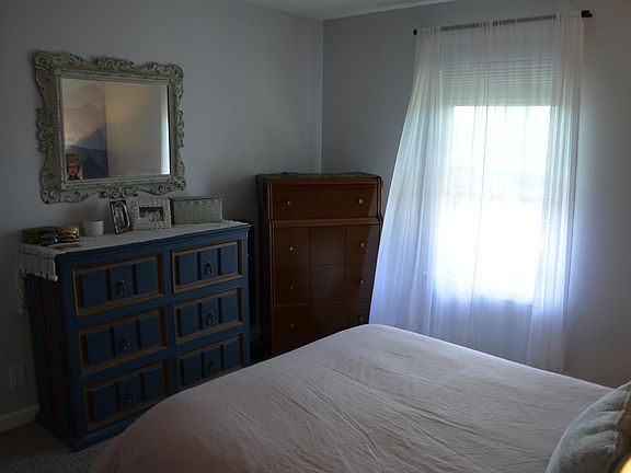 2nd image of 300 Crockett St APT 328