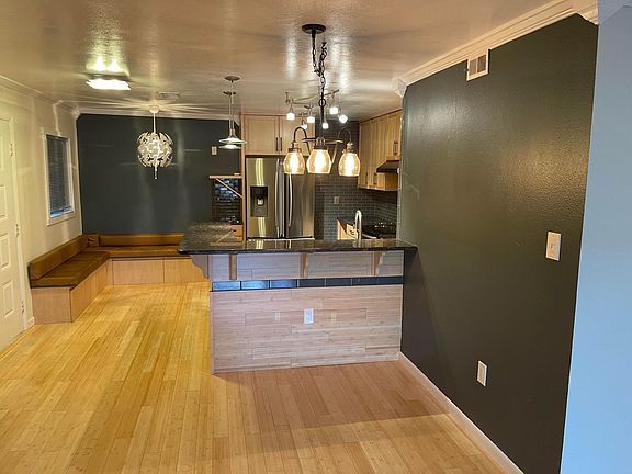 5th image of 102-2685 Sabal Springs Cir #102