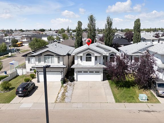 4th image of 3124 34a Ave NW