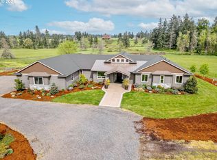 17932 S Hattan Rd, Oregon City, OR 97045