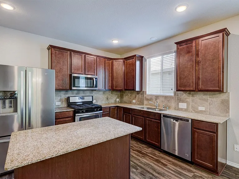 4344 Roaring Timber Dr — Photo 2
