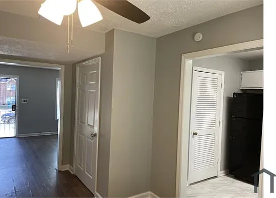 939 Silverwood Dr — Photo 9
