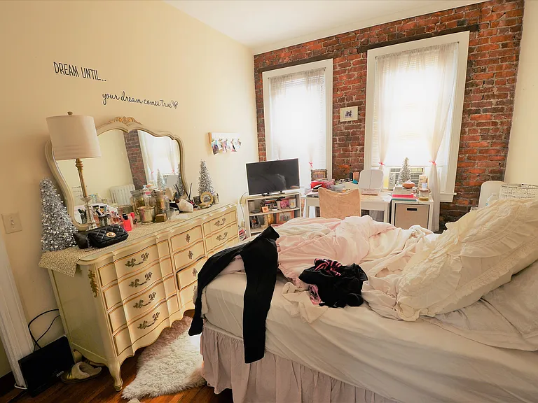 103 Hemenway St #4 — Photo 16