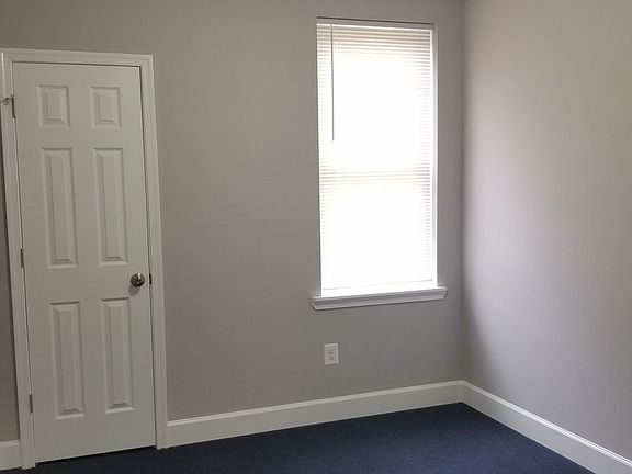 3rd image of 522 Lyndhurst St