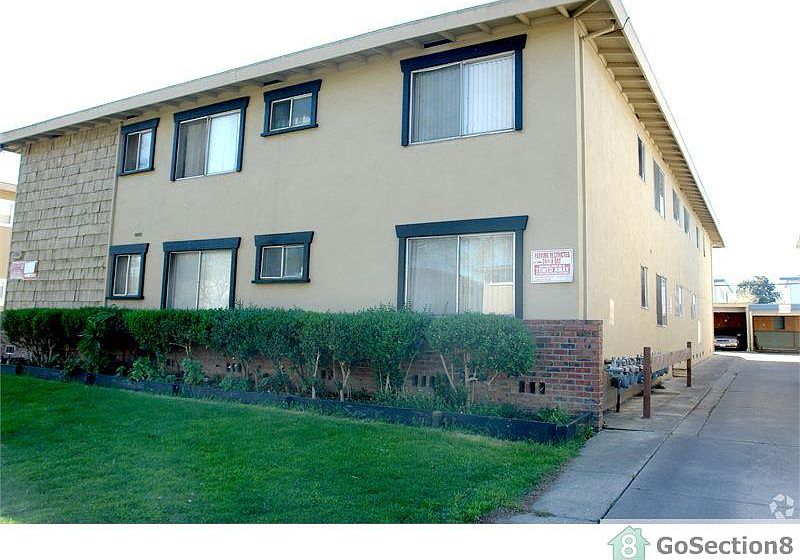 1st image of 3184 Cadillac Dr APT 6