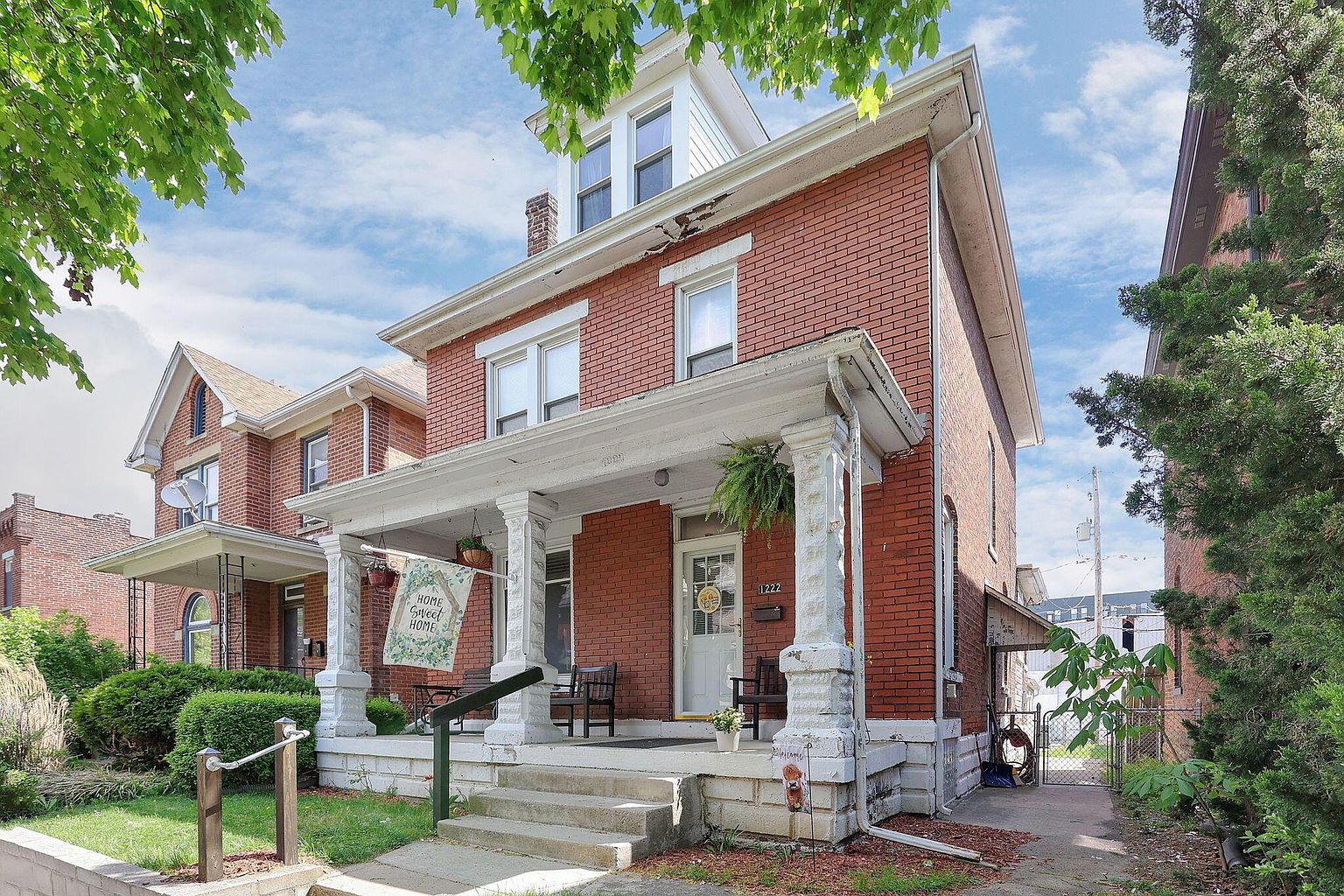 Listing photo 4 for 1222 Hamlet St
