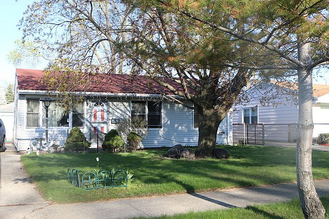 1st image of 14713 Mozart Ave