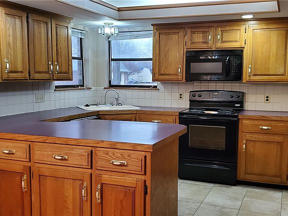 5th image of 3008 Richwood Cir