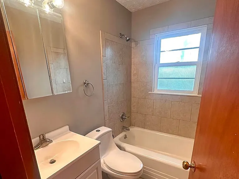 1311 Korb Ave — Photo 7