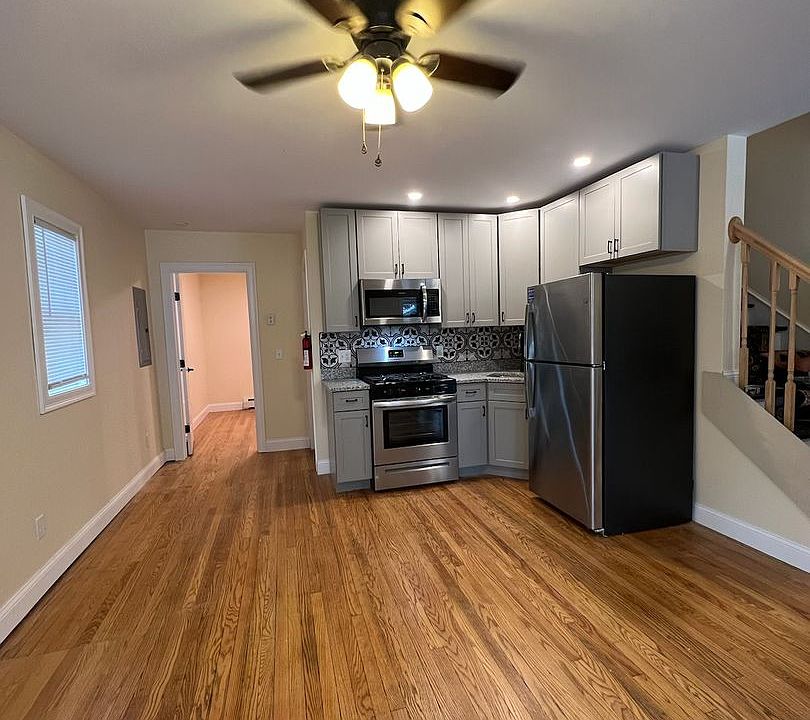 1st image of 416 Pearl St APT 1