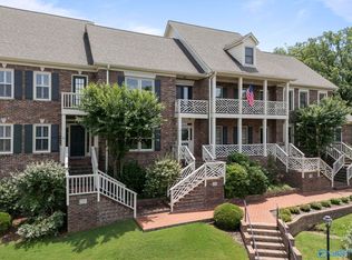 29 Revere Way SE, Huntsville, AL 35801