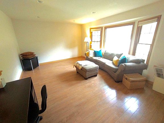 Bay Window- Living Area