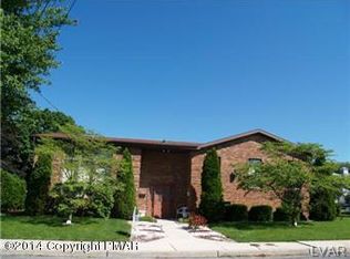 170 Fairview Ave, Wind Gap, PA 18091