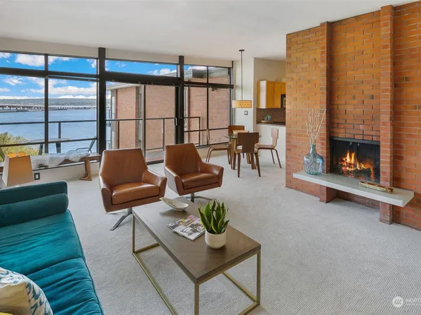 2360 43rd Avenue E #402, Seattle, WA 98112