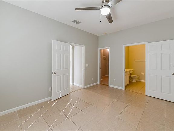 3rd image of 10434 Park Commons Dr