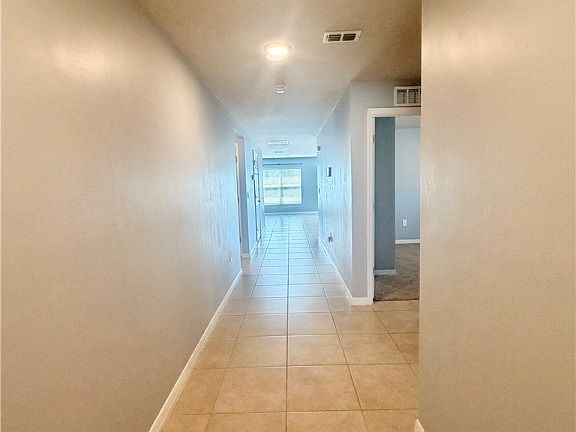 2nd image of 5013 Pinetree Cir