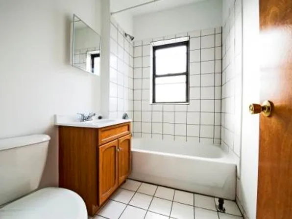 8159 S Drexel Ave 900-10 E 82nd Chicago, IL 60619