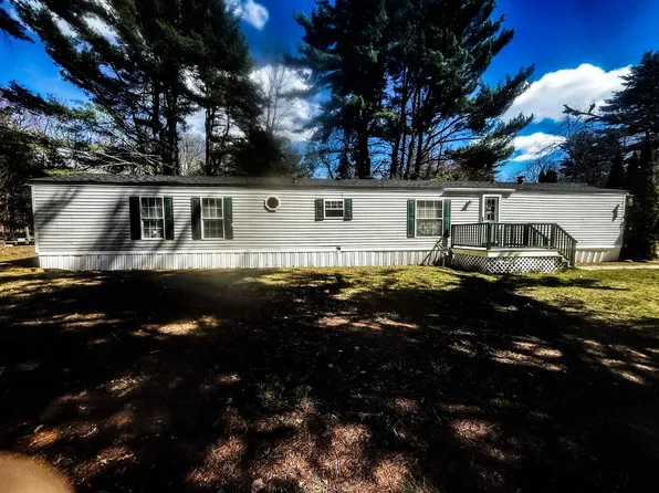 22 Wayne Drive #22, Derry, NH 03038