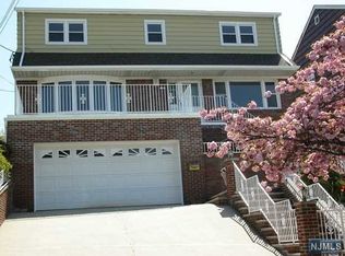 16 Park Ave, Kearny, NJ 07032