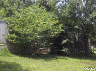 121 Long Hollow Ln, Parsons, TN 38363