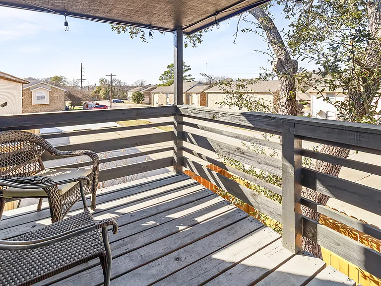 1005 Summer Court Cir #D — Photo 9