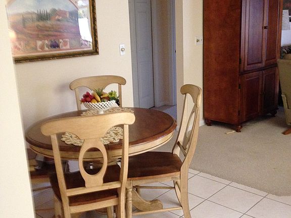 5th image of 1421 Oakwood Ln