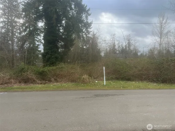 1318 130th Street SE #A, Everett, WA 98208