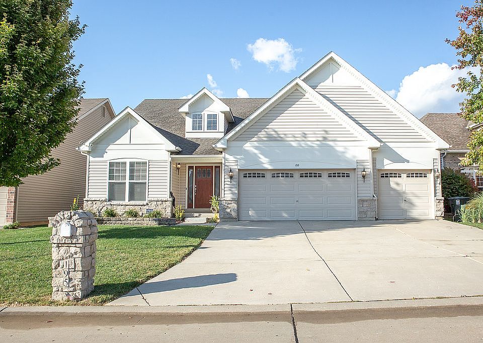 195 Berry Manor Circle