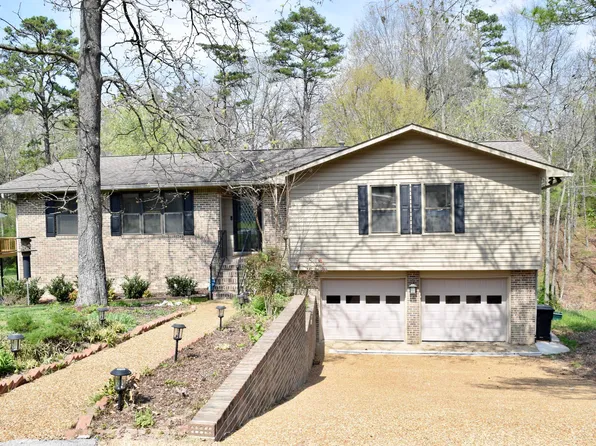 9409 Winter Side Ln, Chattanooga, TN 37421