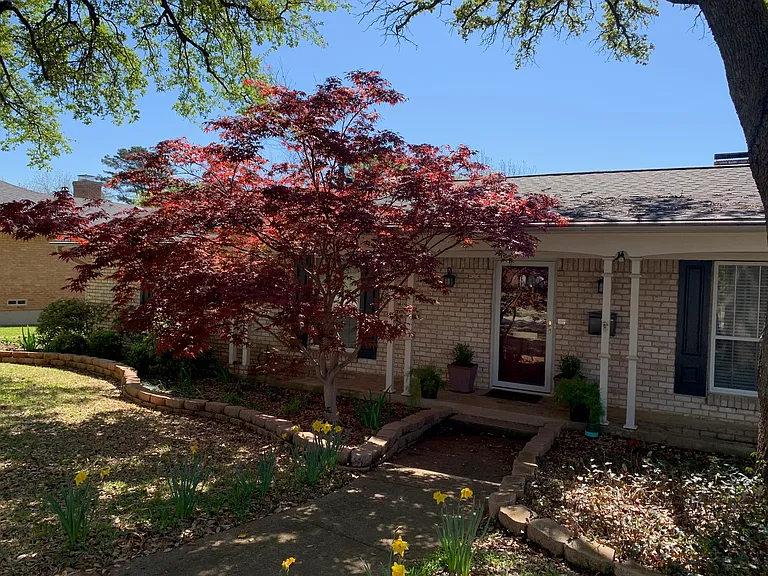 13434 Spring Grove Ave — Photo 5