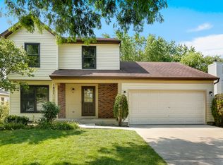 1851 Longboat Dr, Elk Grove Village, IL 60007