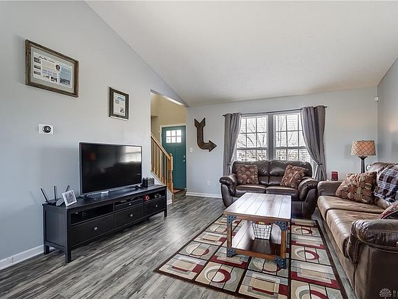 2nd image of 10109 Edgerton Dr