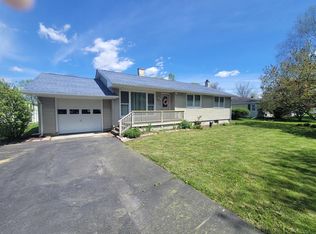 21 Pitney St, Sayre, PA 18840