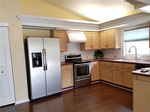 3rd image of 2017 Avalon Cove Ct