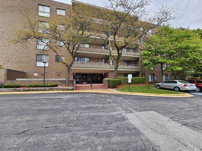 5 E Carriageway Dr APT 304, Hazel Crest, IL, 60429