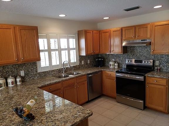 5th image of 2274 Margarita Dr