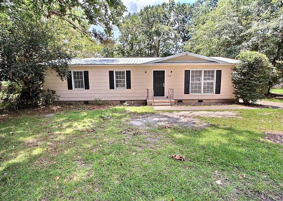 1st image of 1220 Oriole Dr