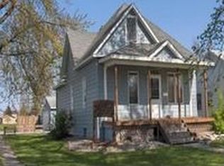 202 7th St S, Breckenridge, MN 56520